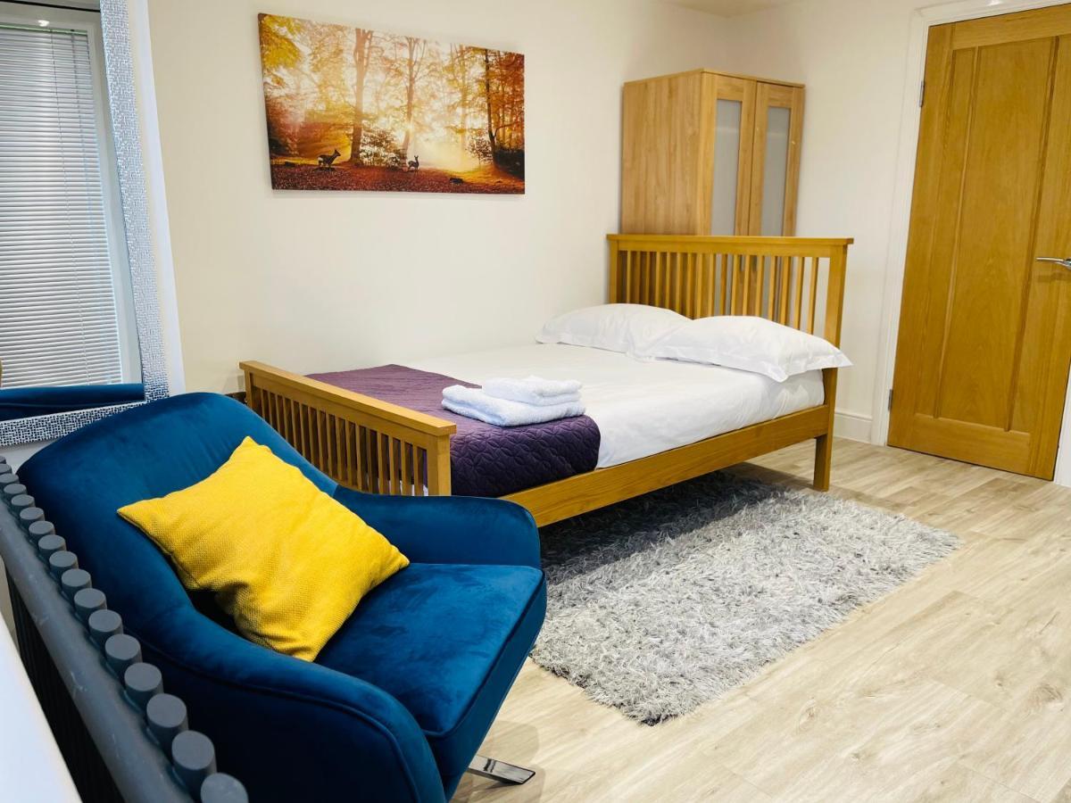 New Modern Studio Apartment, Parking, Netflix Kenilworth Exteriör bild